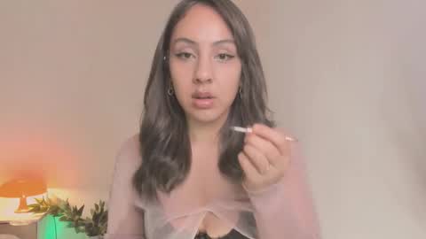 Snapshot of lebelledani chatting on 11-21-25, 03:05 Dani online show from 11-21-25, 03:05