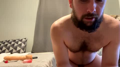 Snapshot of leearonn12 chatting on 03-01-25, 10:13 leearonn12 online show from 03-01-25, 10:13