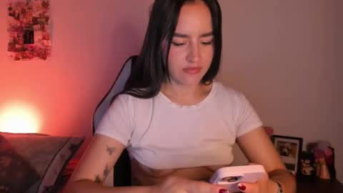 Snapshot of leejhonsonnn chatting on 02-12-25, 12:27 leejhonsonnn online show from 02-12-25, 12:27