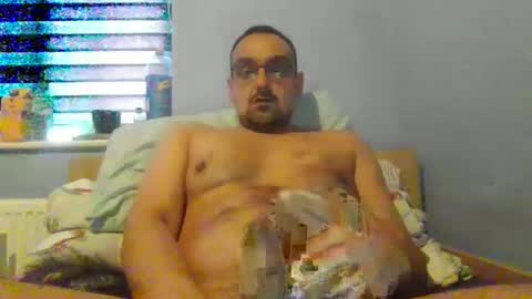 Snapshot of leemo2021 chatting on 03-09-25, 10:19 leemo2021 online show from 03-09-25, 10:19