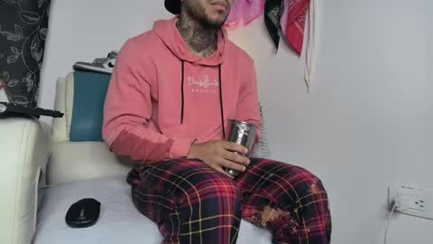 leenar_key online show from 02-19-25, 10:12