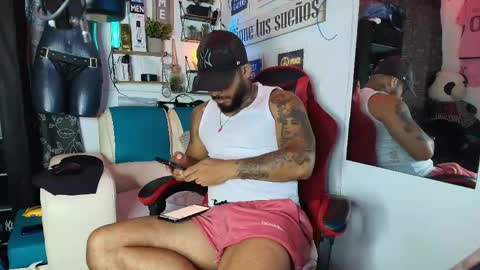 leenar_key online show from 04-10-26, 02:55