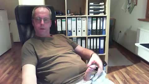 Dave online show from 12-19-25, 12:28