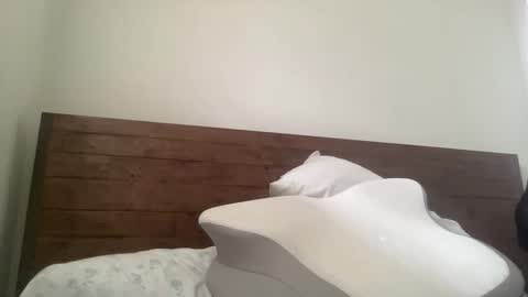 legallybrun91 online show from 04-12-26, 09:31