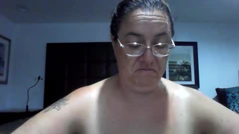 LegendsLegendaryLady online show from 05-24-26, 08:52