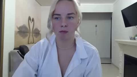 leggywily25 online show from 09-25-25, 10:19