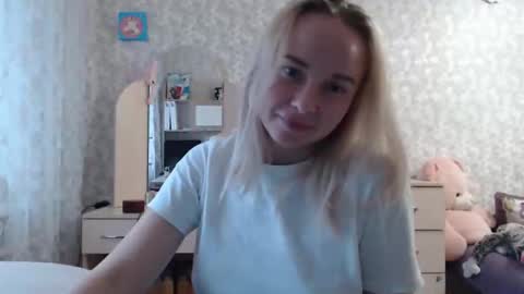 leggywily25 online show from 10-21-25, 10:27