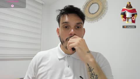 Alejandro online show from 12-15-24, 01:57