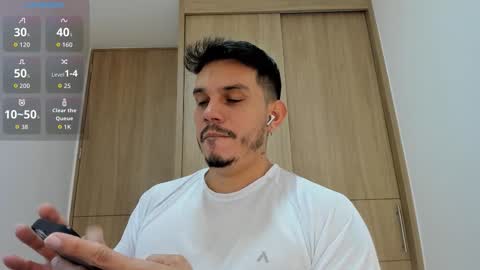 Alejandro online show from 11-08-25, 09:57