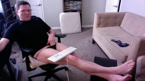 legs999 online show from 04-16-26, 04:19