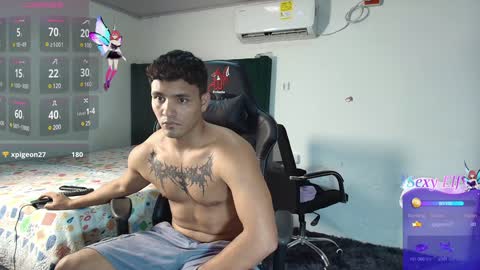 Snapshot of lei_77 chatting on 01-16-25, 12:12 Lei online show from 01-16-25, 12:12