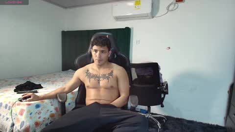  Lei  online show from 01-30-25, 03:11