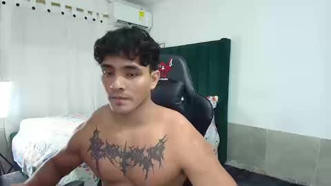 Snapshot of lei_77 chatting on 09-19-25, 09:48 Lei online show from 09-19-25, 09:48