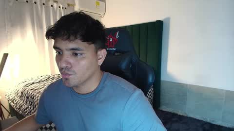 Snapshot of lei_77 chatting on 10-25-25, 10:15 Lei online show from 10-25-25, 10:15