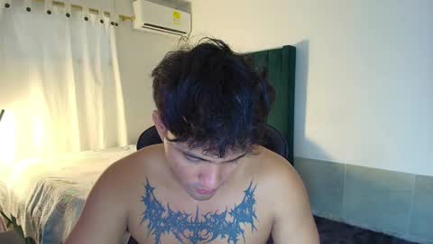 Snapshot of lei_77 chatting on 11-23-25, 09:03 Lei online show from 11-23-25, 09:03