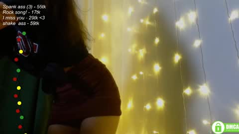 hey Im Leia and I love rock  online show from 02-23-25, 06:12