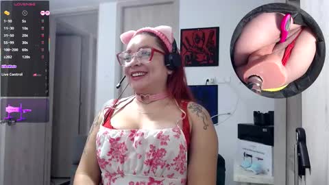 Snapshot of leidycrstnch21 chatting on 11-13-25, 03:00 LeidyDi223 online show from 11-13-25, 03:00