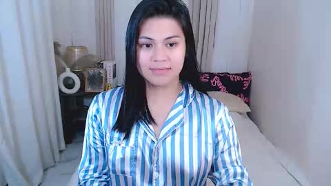 Cailey online show from 10-19-25, 02:07