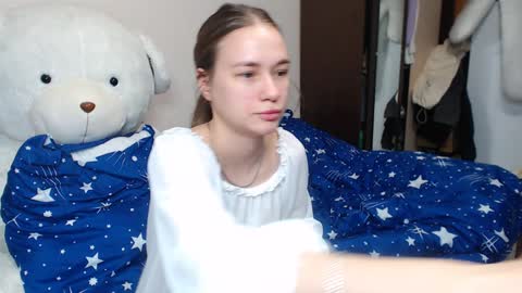 leila_bambi online show from 01-28-25, 04:29