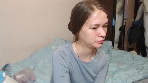 leila_bambi online show from 02-19-25, 02:23