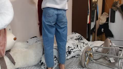 leila_bambi_ online show from 12-23-24, 09:08