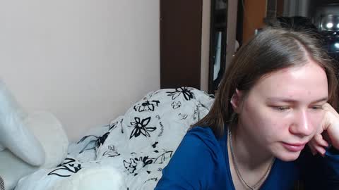 leila_bambi_ online show from 12-24-24, 07:00