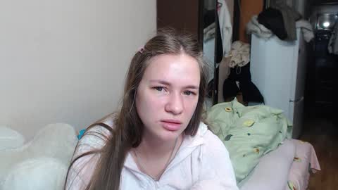 leila_bambi_ online show from 01-12-25, 05:54