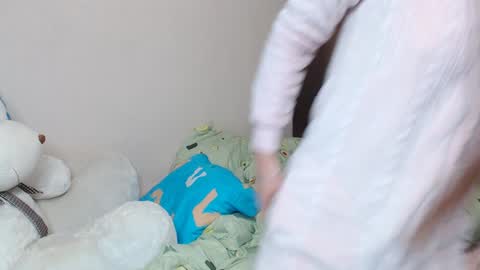 leila_bambi_ online show from 01-24-25, 07:18