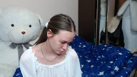 leila_bambi_ online show from 01-28-25, 07:43