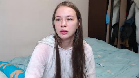 leila_bambi_ online show from 02-17-25, 07:10