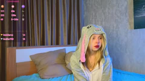 Snapshot of leiladwight chatting on 12-09-24, 04:12 Leila online show from 12-09-24, 04:12