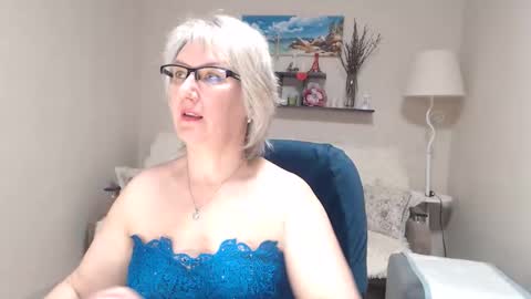 Leila Kinky online show from 04-01-26, 07:31