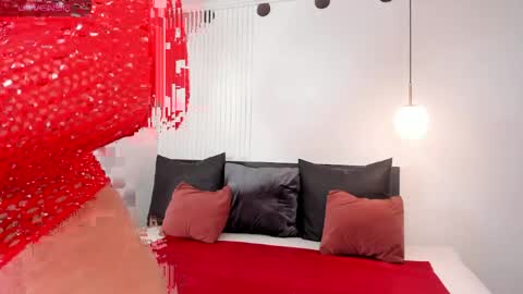 Leily online show from 04-17-26, 09:51