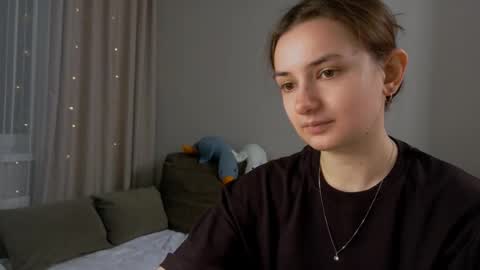 Lelia online show from 02-28-26, 04:19