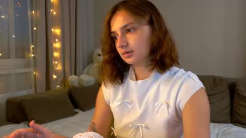 Lelia online show from 08-04-26, 12:25