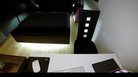 Ange online show from 03-08-25, 09:06