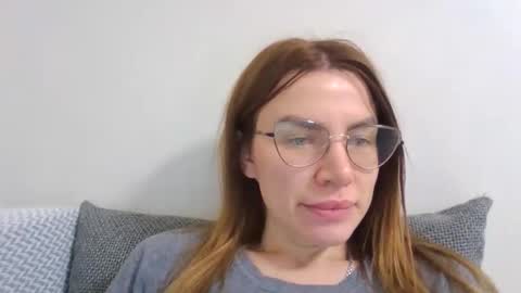 lena6122000 online show from 10-09-25, 10:13