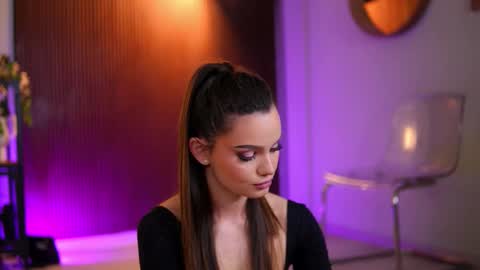 Lena Laurent online show from 03-16-26, 10:30