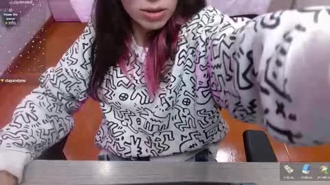 Snapshot of lena_roses chatting on 09-27-25, 08:47 Lena online show from 09-27-25, 08:47