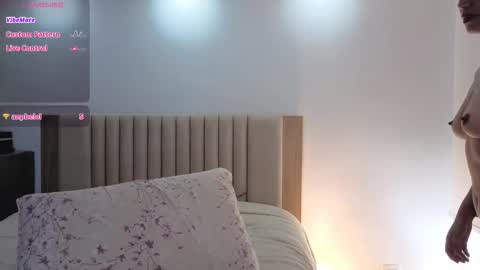 Snapshot of lena_slaave chatting on 10-21-25, 05:57 Lena online show from 10-21-25, 05:57