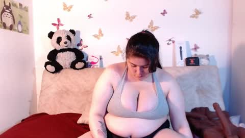 Snapshot of lena_turner_ chatting on 02-28-26, 05:36 Lena online show from 02-28-26, 05:36