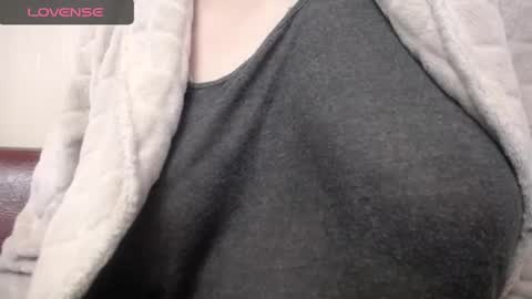 lenagolden online show from 01-30-25, 02:16