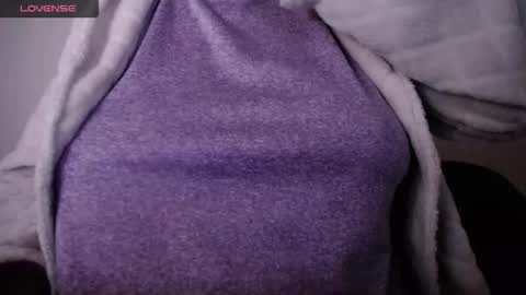 lenagolden online show from 03-24-26, 02:22