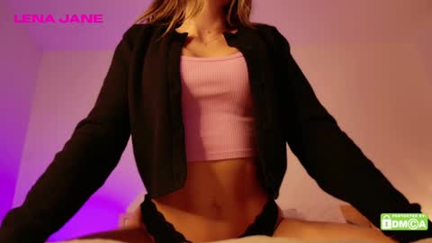 lenajane_xx online show from 01-17-25, 12:53