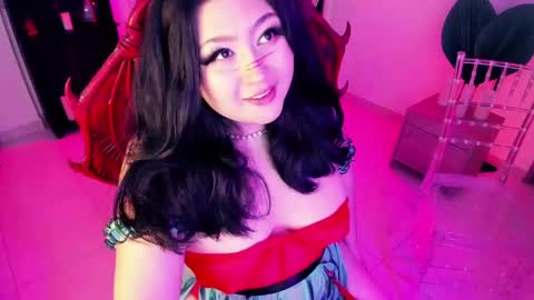 Snapshot of lenasweetx chatting on 02-14-25, 06:51 Lenna Kang online show from 02-14-25, 06:51
