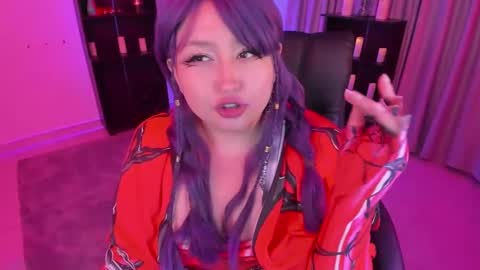 Snapshot of lenasweetx chatting on 10-25-25, 12:07 Lenna Kang online show from 10-25-25, 12:07