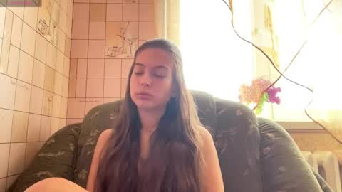 Hellomy name is Natalyits my first day here nice to meet you Give me 50 thumbs ups online show from 05-18-26, 03:35