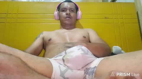 Snapshot of lenonroqe chatting on 05-16-26, 06:21 lenon online show from 05-16-26, 06:21