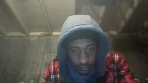 leo199984 online show from 02-03-25, 03:53