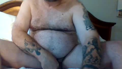 Snapshot of leo71313 chatting on 09-17-25, 12:01 leo71313 online show from 09-17-25, 12:01